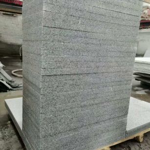渭南 花岗岩 地铺成品300*600，尺寸标准、厚薄均匀