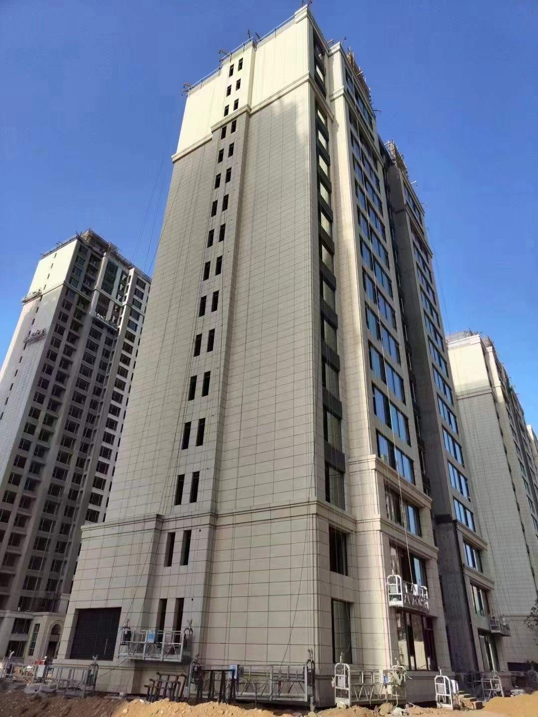 渭南黄金麻高端小区，外墙干挂
